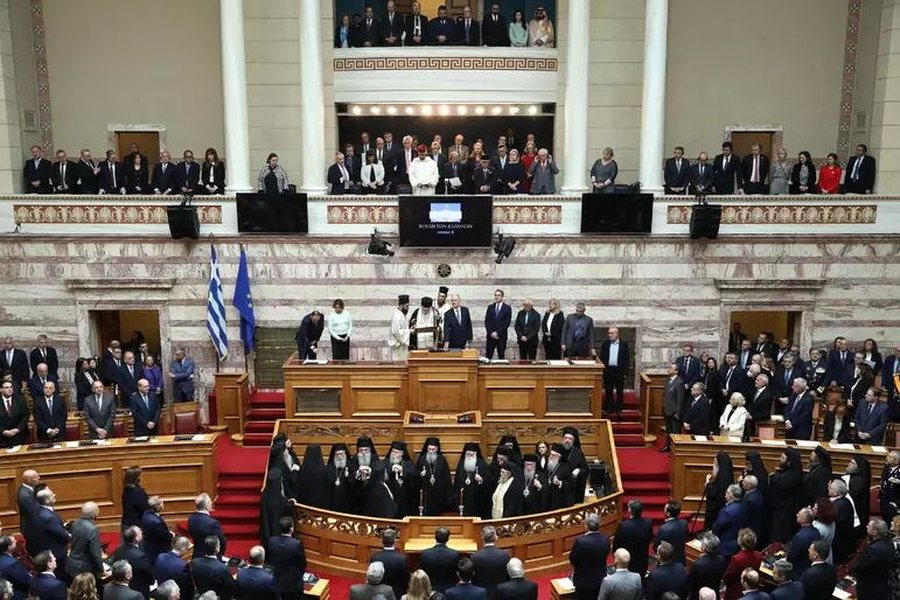 Partitë opozitare greke letër Mitsotakis: Qeveria të
