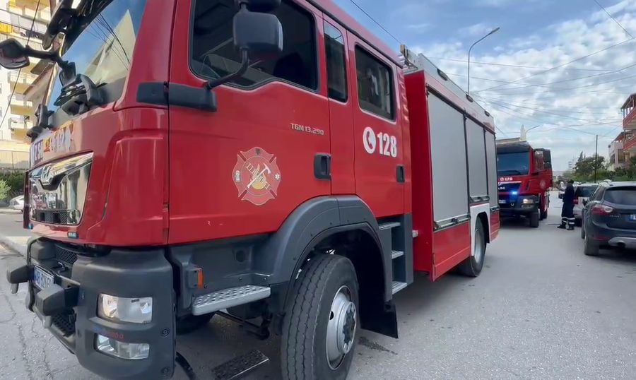 Përfshihet nga flakët bombola e gazit në një banesë