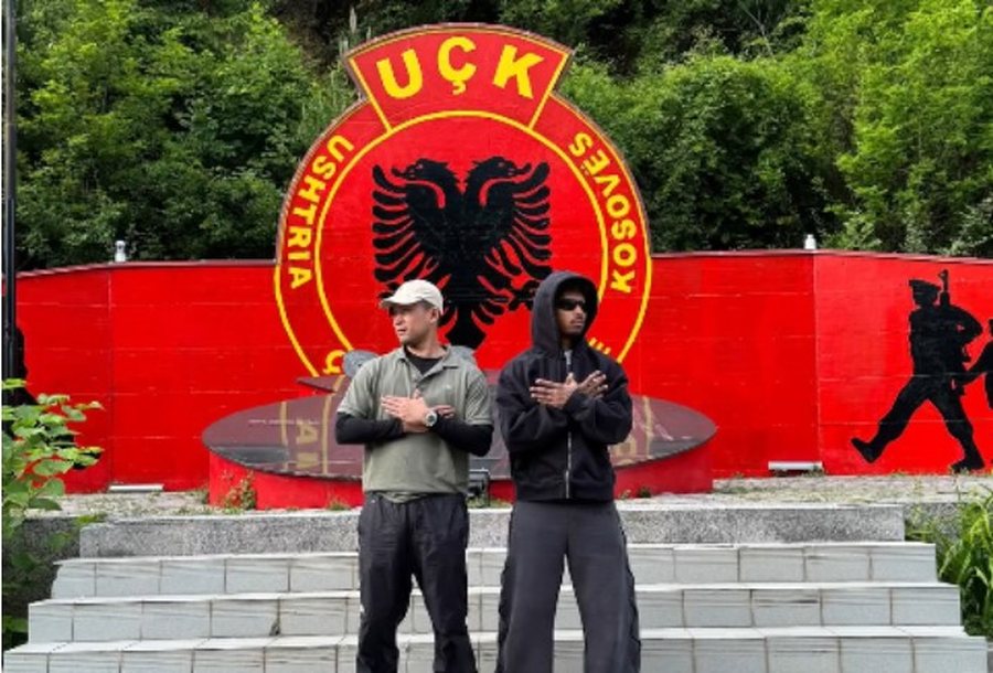 Karim Adeyemi viziton memorialin e UÇK-së në Shtërpcë