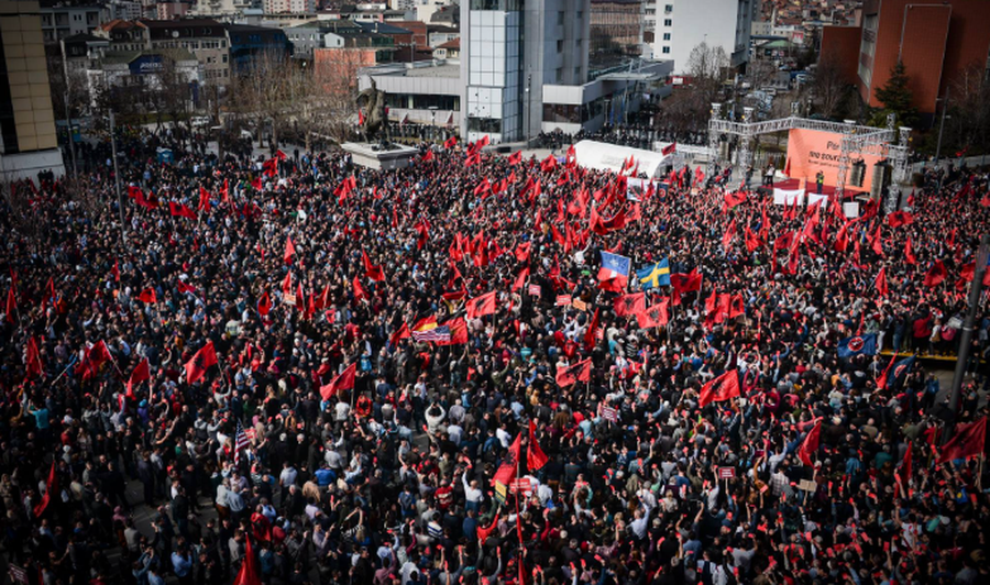 Liberalization of the energy market, businesses in Kosovo protest today with