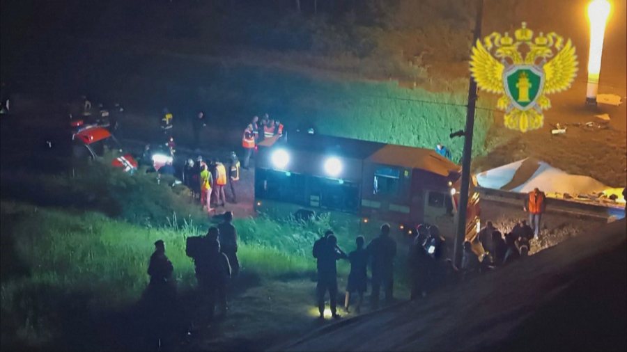 Dyshimet për sabotim, shtatë të vdekur nga shembja e urës