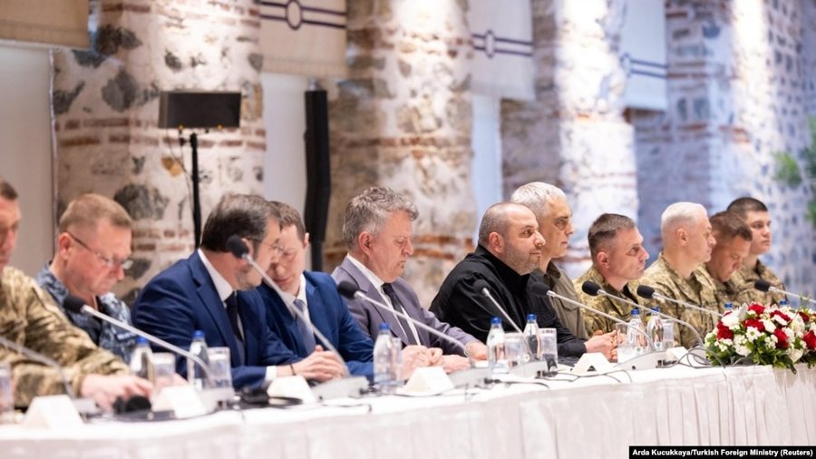Ukraine, Russia hold talks in Istanbul despite intensifying attacks