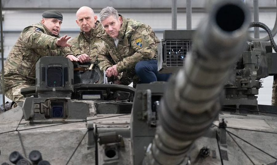 12 nëndetëse, koka bërthamore, avionë luftarakë F-35A,