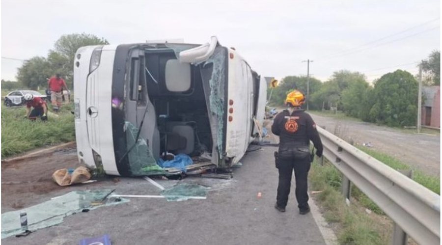 Tragjedi në Meksikë, përmbyset autobusi turistik, 11 të