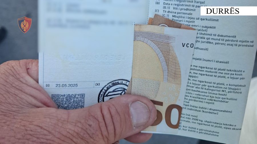 Tentoi të korruptojë policin me 50 euro, arrestohet 20-vjeçari