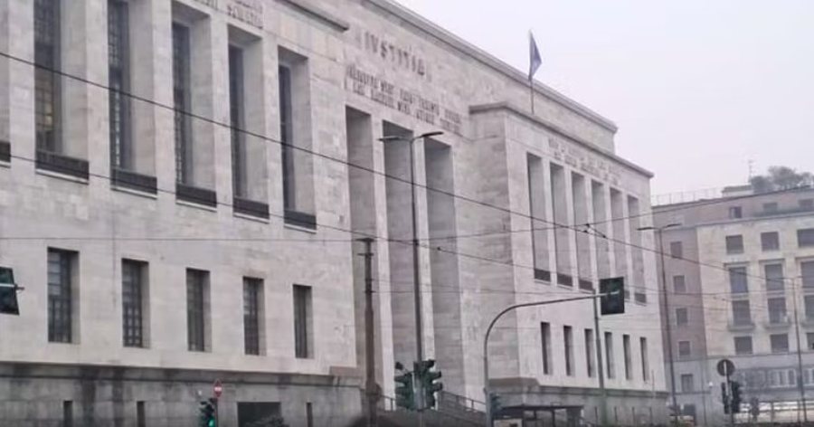 Fëmija u rrëmbye dhe u fsheh në Spanjë për 11 vjet,