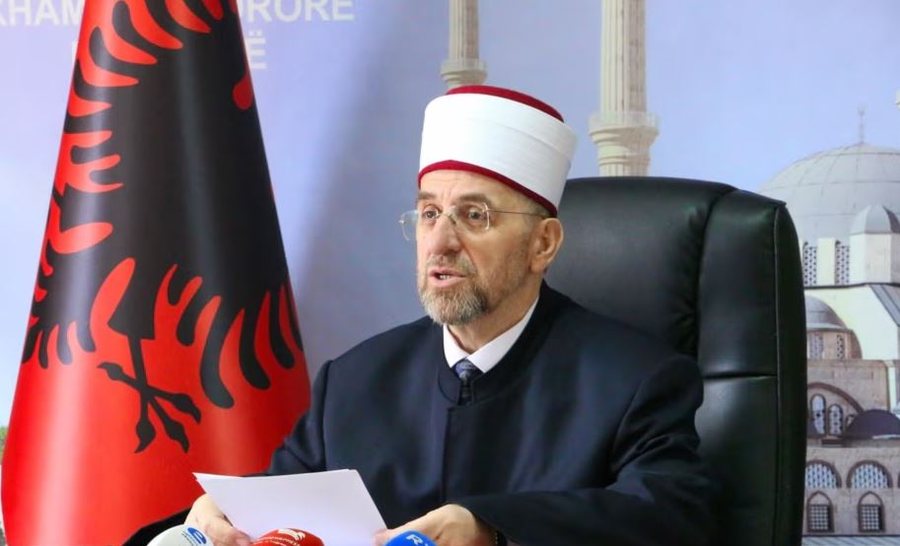 Myftiu i Kosovës uron besimtarët për Kurban Bajramin