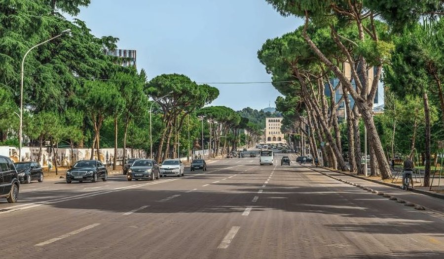 International Architecture Festival, Police announce the blocking of several