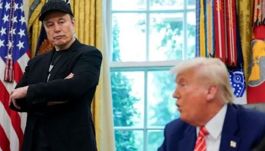 "Without me, you would have lost the election" - Elon Musk clashes