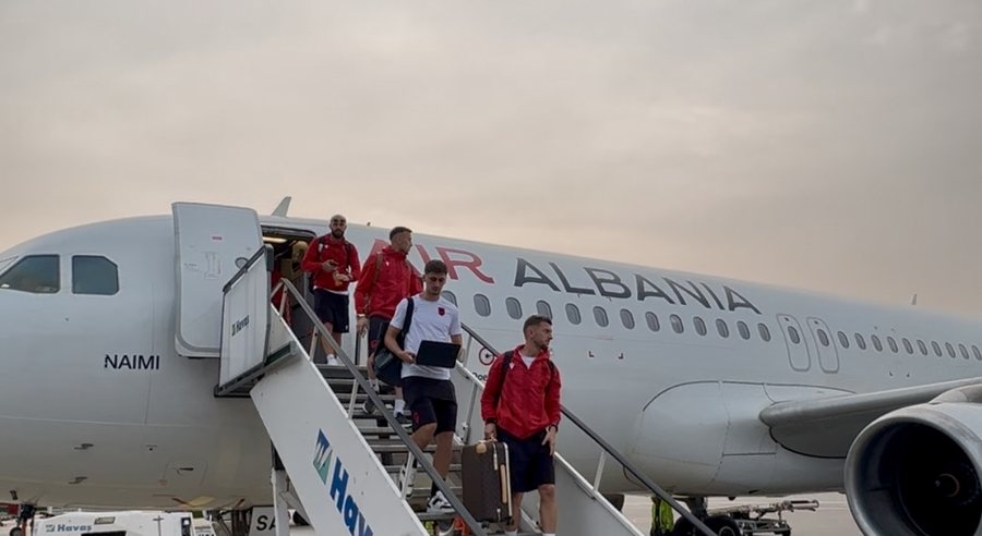 Kombëtarja shqiptare mbërrin në Riga për ndeshjen ndaj