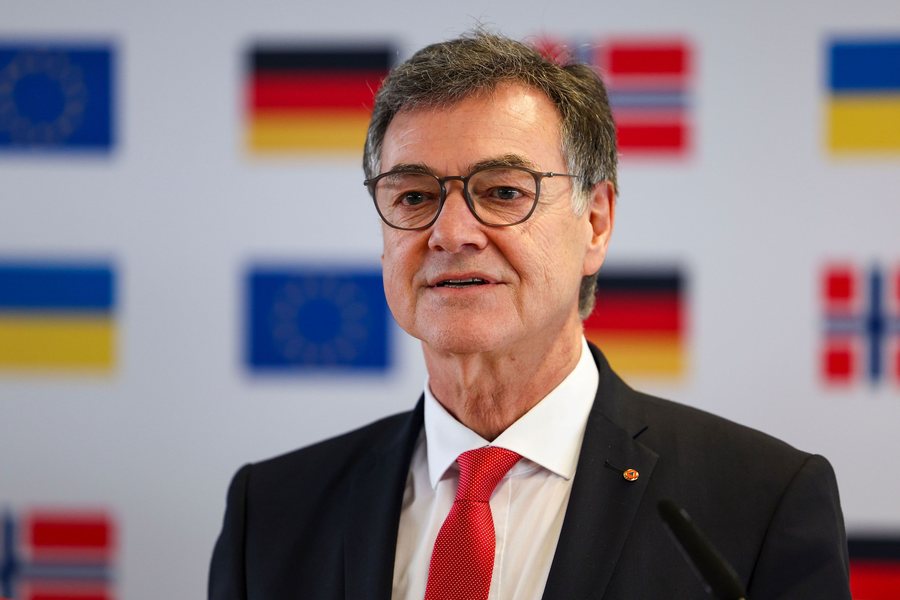 Frikë nga Rusia, Superfuqia e Europës plan miliarda eurosh për