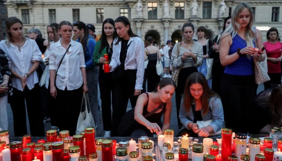 Deadly school attack: Austrian police searching for answers