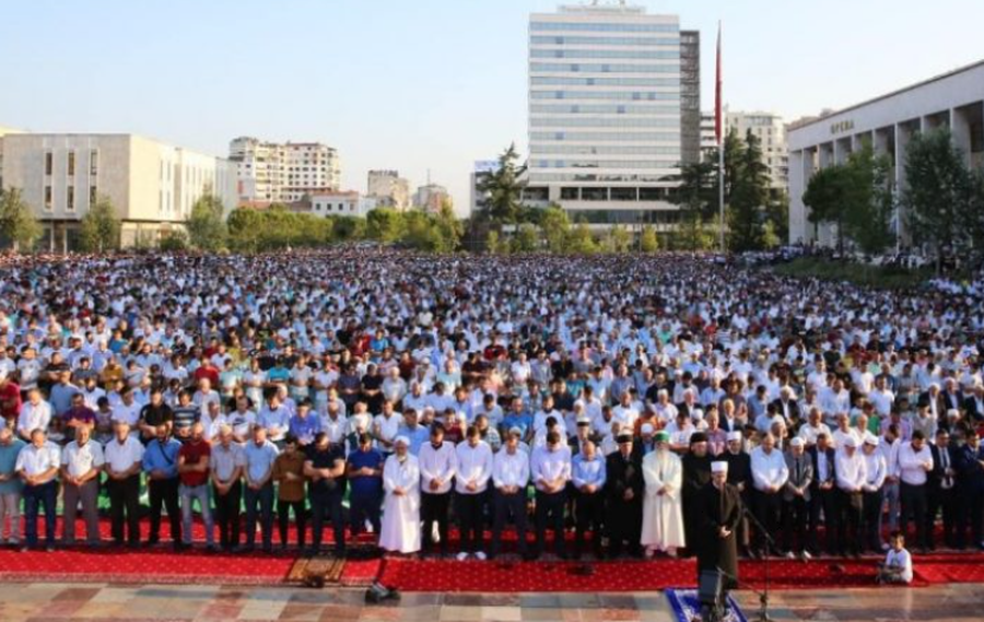 They requested 2 hours of rest on Fridays for Muslim employees, the SP rejects