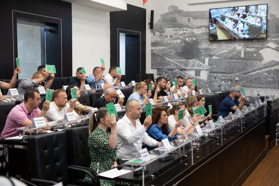 Miratohen ndryshimet në listat e përfituesve nga programi i