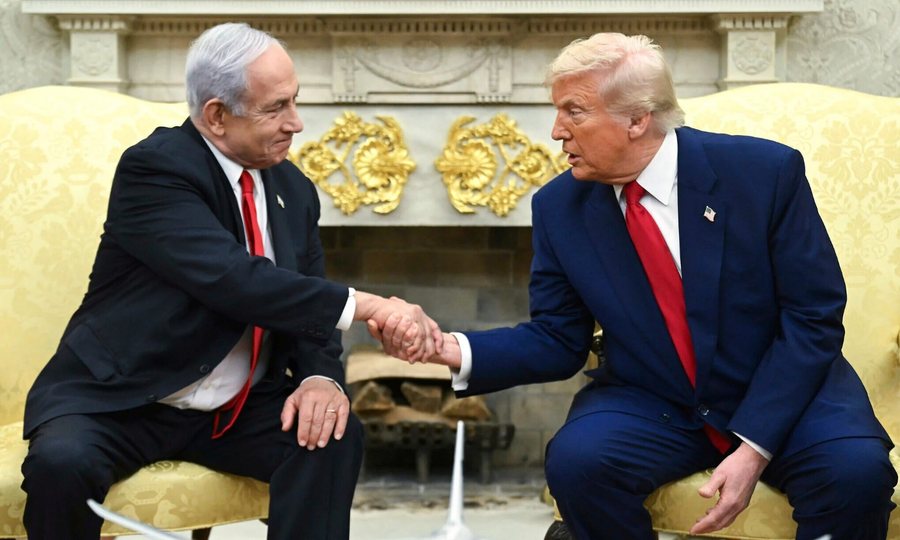 Sulmet e ndërsjella mes Izraelit dhe Iranit, Trump bisedon me Netanyahun