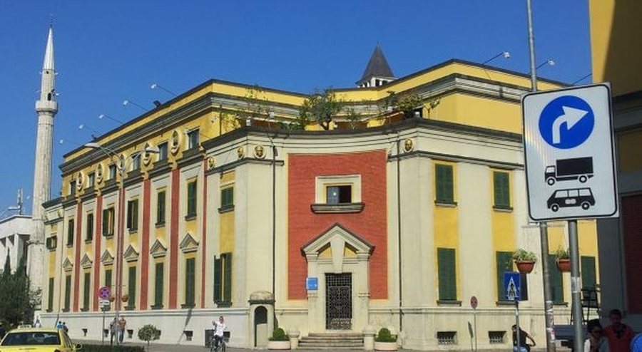 Dosja “5D”, dënohen 5 ish-zyrtarët e bashkisë