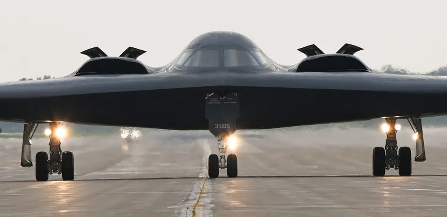 Superbomba GBU-57, arma sekrete Amerikane që mund të