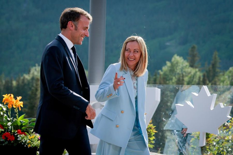 Çfarë i tha Macron? Shpërthen rrjeti, reagimi i Melonit
