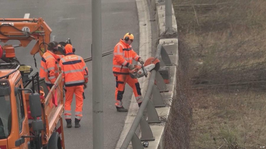 Një në katër emigrantë do të largohen nga Gjermania