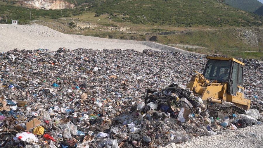 "No more fires and pollution", waste disposal begins at the Sherishta