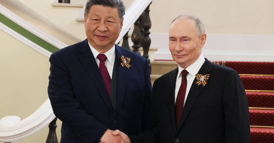 Putin telefonon Xi Jinping, të dy njëzëri dënojnë