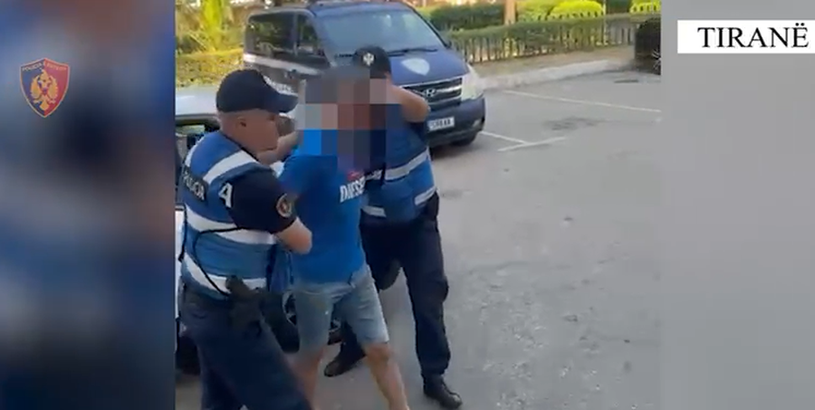 Grabiti 10 mijë euro dy vite më parë, arrestohet