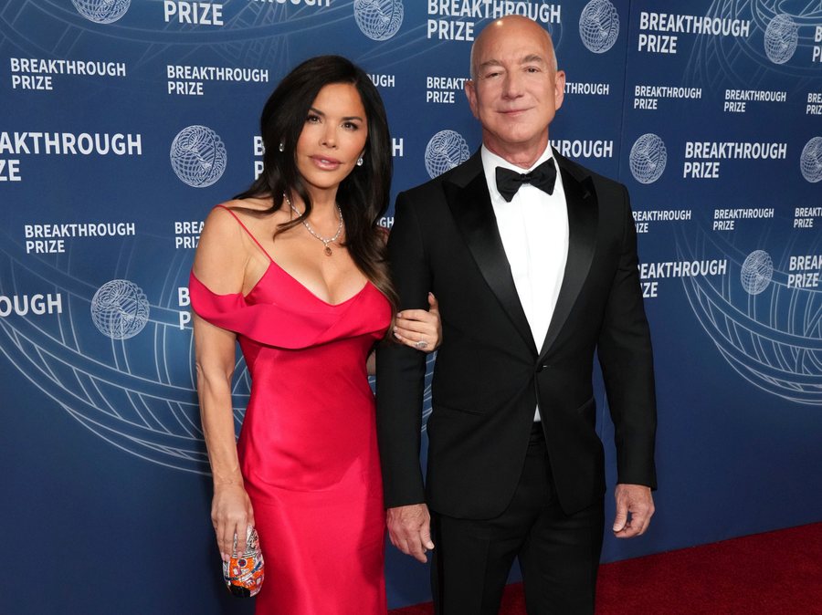 Jeff Bezos “dëbohet” nga venecianët, dasma luksoze