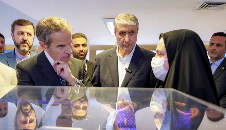 Këshilli i Gardës i Iranit miraton pezullimin e bashkëpunimit me
