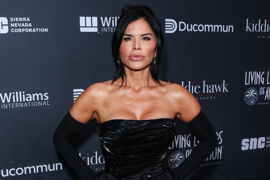 Kush është Lauren Sanchez, bashkëshortja e ardhshme e njeriut