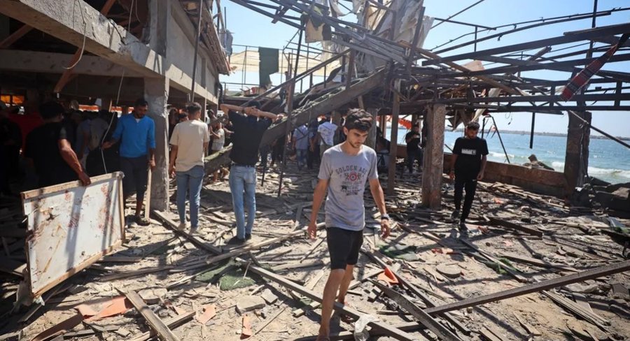 Bombardohet kafeneja e gazetarëve në Gaza, të paktën 20