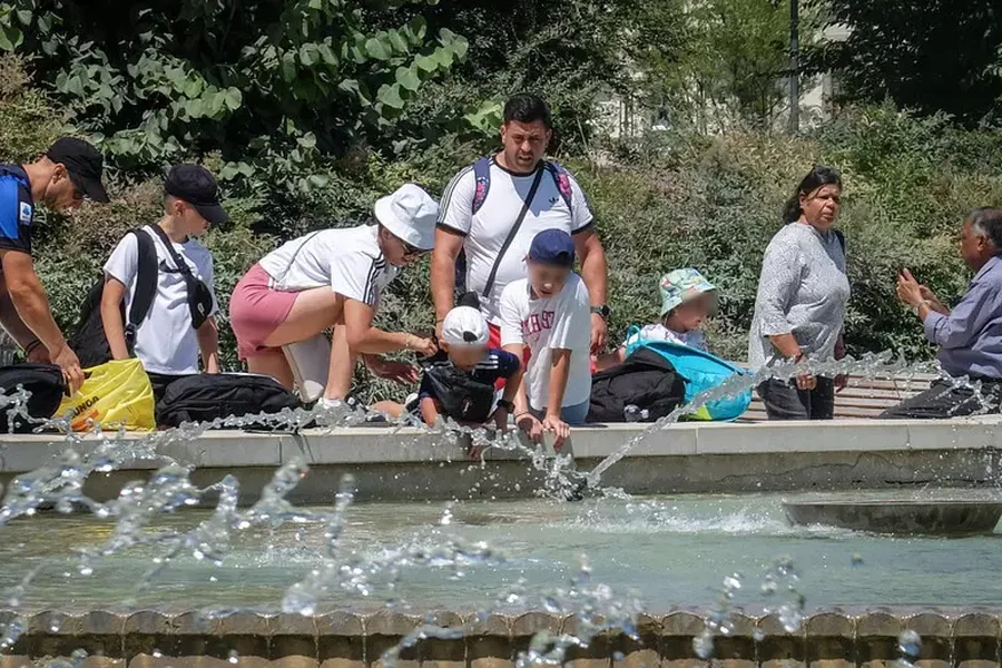 Heat wave hits Southern Europe, rare meteorological phenomena observed in