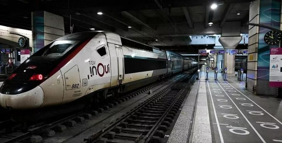 Moti i keq, ndërpriten për disa ditë trenat Paris-Milano. Kulla
