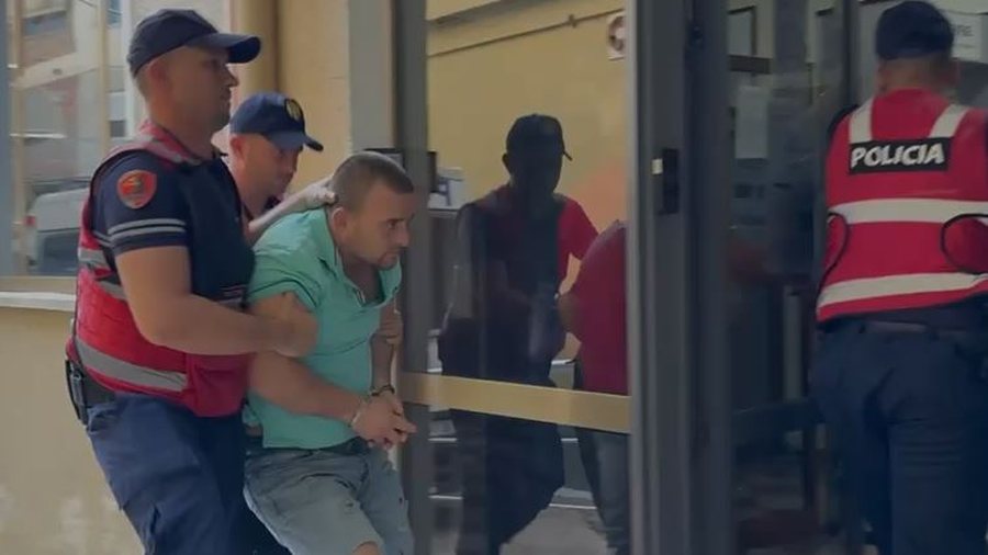 Tronditi opinionin publik! 36-vjeçari në Fier mbërrin në