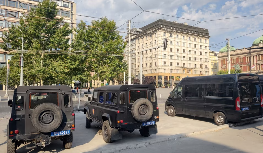 "Civil disobedience" in Serbia enters second week