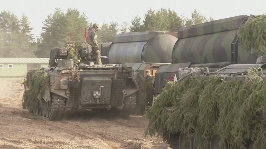 Rusia shton agresivitetin ndaj Kievit, Gjermania po përgatit një