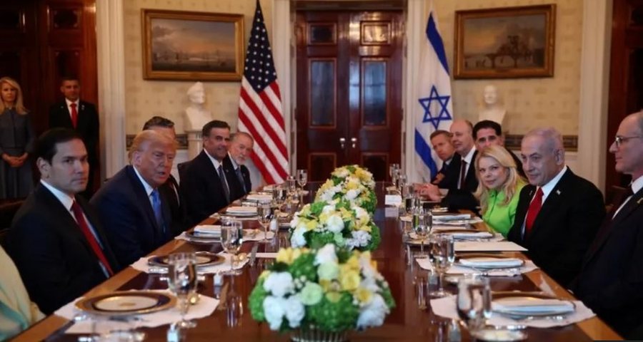 Trump optimist për paqe në Gaza, Netanjahu bën qokën,