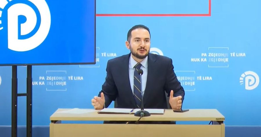 Salianji pas daljes nga burgu në selinë e PD: Burgosja ime politike