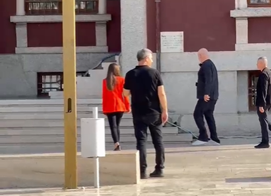 Pas Vlorës dhe Fierit, kryeministri Rama kërkon dorëheqjen e