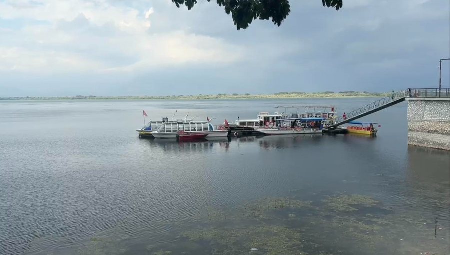 Kapiteni i anijes turistike humbi jetën pas heroizmit, reagon Bashkia