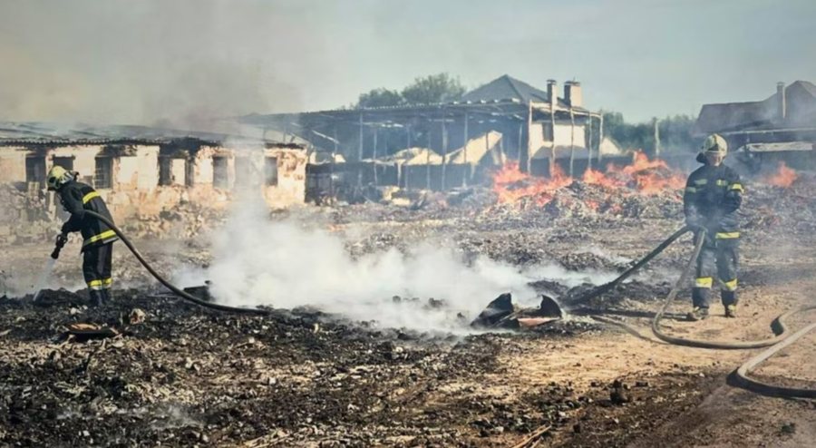 Ukraina thotë se Rusia kreu sulmin më të madh të luftës