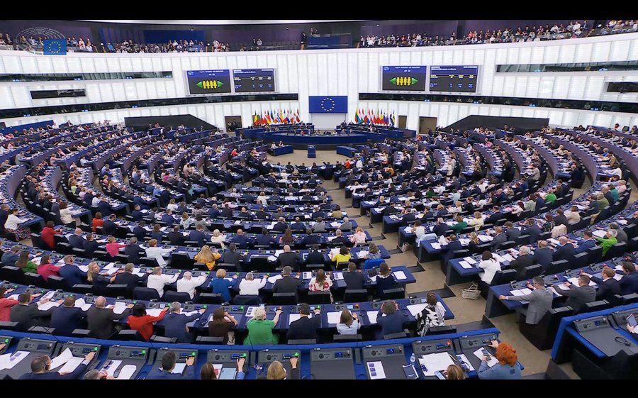 Me 502 vota pro, Parlamenti Europian miraton Raportin 2023-2024 për