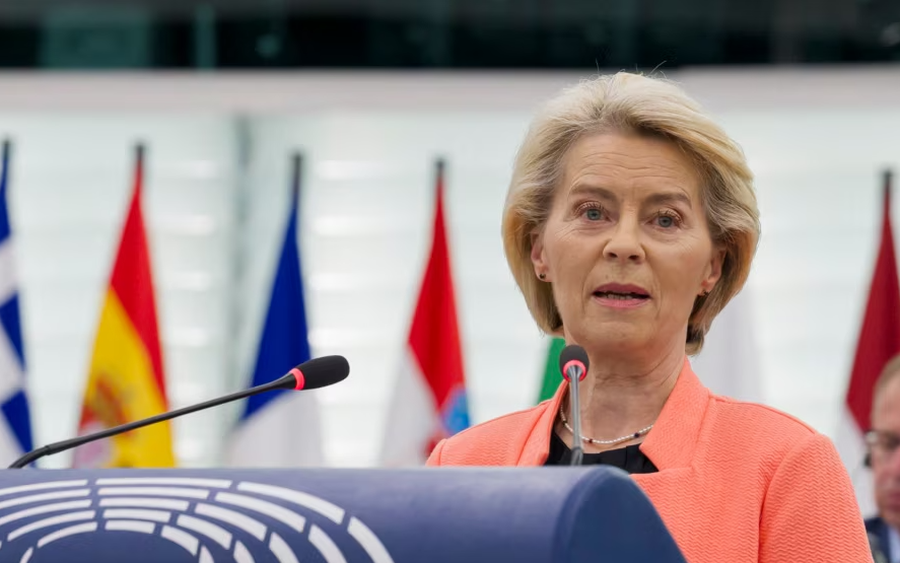 EU chief faces no-confidence vote in European Parliament, Viktor Orban leads