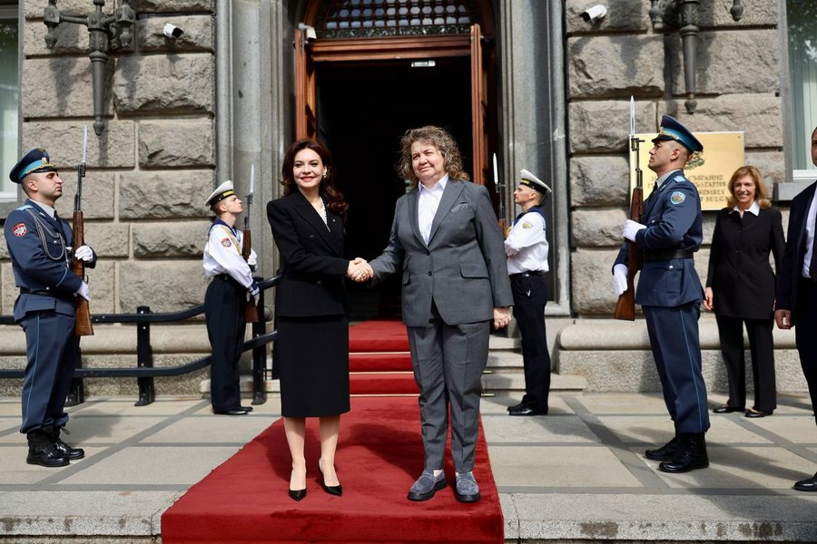 Spiropali takon homologen bullgare: Shqipëria, arritje të
