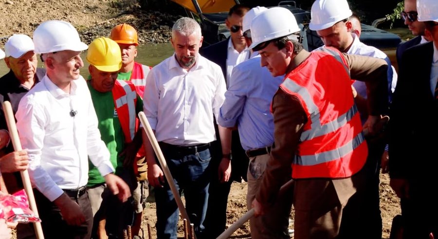 Prokuroria thotë se po e heton kontratën për ndërtimin e