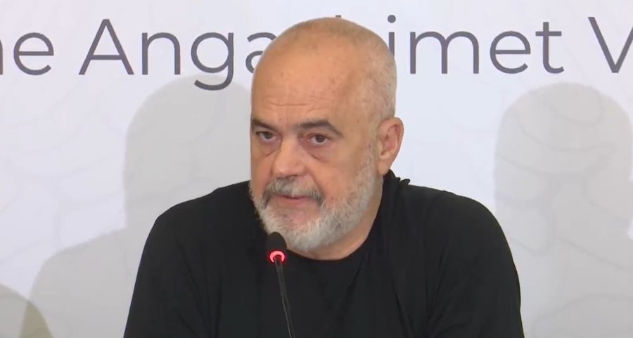 “Mundësi dhe të tjerëve në administratë”,