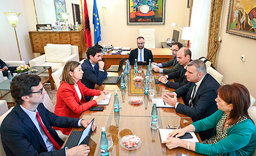 Guvernatori Sejko takim me misionin e Fondit Monetar Ndërkombëtar: