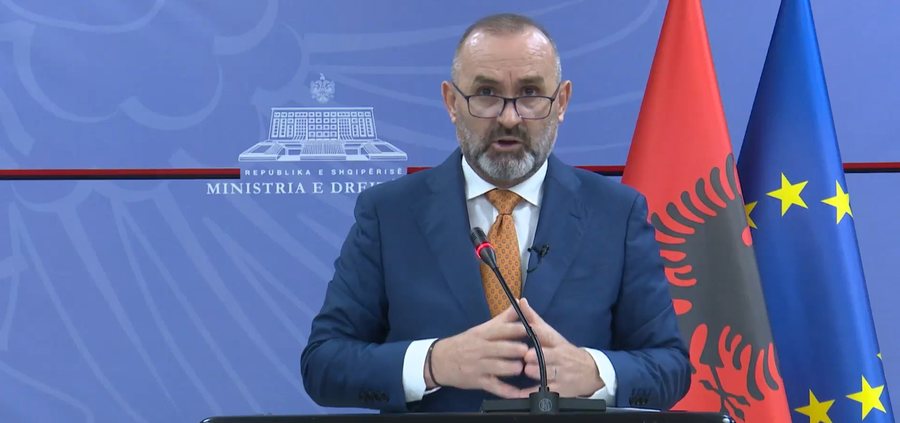 Ndërtimet në Theth, Ministria e Drejtësisë kërkon hetim