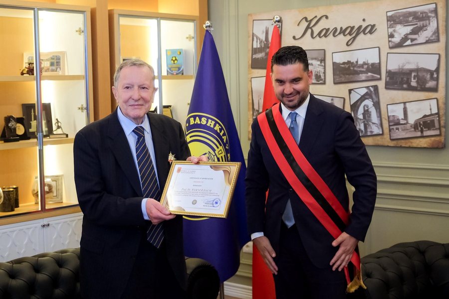 Po qëndronte në Shqipëri, ndahet nga jeta ish-ambasadori gjerman
