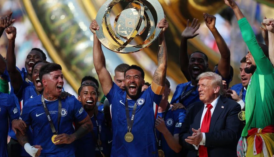 Chelsea shkruan historinë, mposht bindshëm PSG dhe fiton
