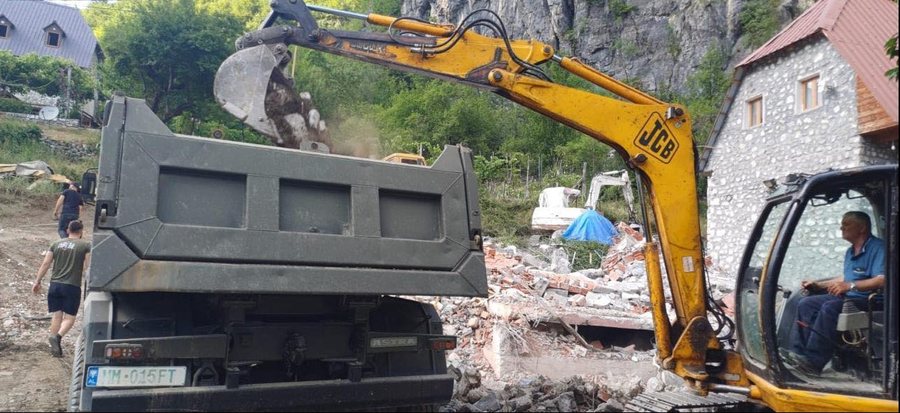 “Ka mbetur dhe një ndërtesë pa shembur”, Rama: Thethi